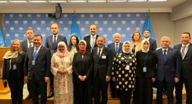 BAKAN MEHMET ÖZHASEKİ: “AKILLI ŞEHİRLER KONSEPTİNDE ŞEHİRLER İNŞA ETMEYE GAYRET EDİYORUZ”