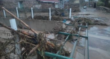 Kayseri Bünyan'da Kuvvetli Sağanak Sel Getirdi.