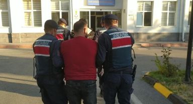 Kayseri'de DEAŞ üyesi yabancı uyruklu 2 kişi yakalandı