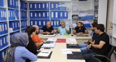 KIZILAY’DAN YAHYALI DEVLET HASTANESİ’NE BEŞİK VE BAKIM MASASI DESTEĞİ