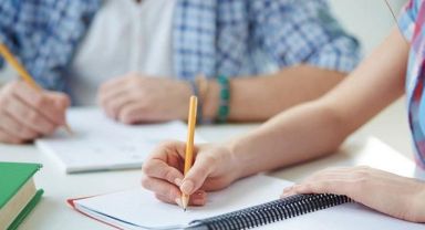 Lisede sınıfta kalma geri geldi! 6 derste başarısız olan sınıf tekrarı yapacak.