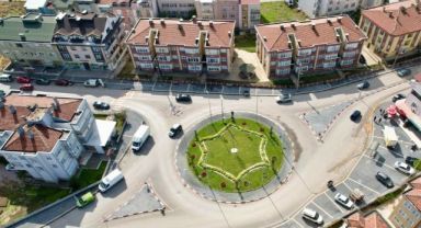 BANDIRMA BELEDİYESİ ÇEVRE ÇALIŞMALARIYLA FARK YARATIYOR”