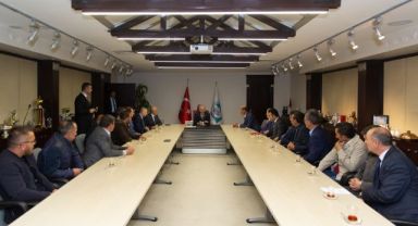 BAŞKAN BÜYÜKKILIÇ: “MUHTARLARIMIZ MAHALLELERİMİZİN GÖZÜ KULAĞI, ELİ AYAĞIDIR”