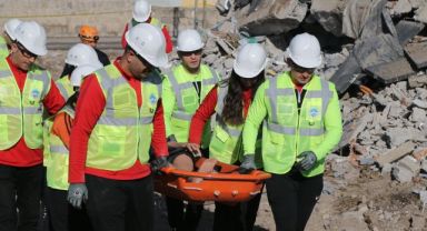 BÜYÜKŞEHİR AFAD AKREDİTELİ KENTSEL ARAMA KURTARMA EKİPLERİ’NDEN İLK TATBİKAT