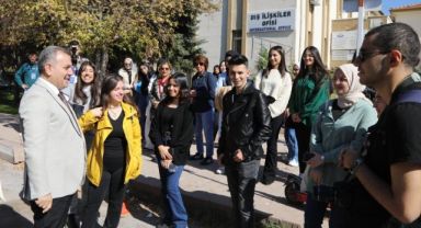 ERÜ'den Yeni öğrencilere Kültür Yolu Turu