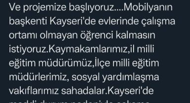 Her eve ders çalışma masası geliyor