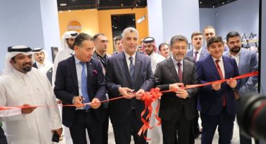 KATAR’DA GÖRKEMLİ AÇILIŞ