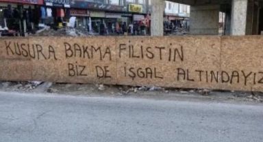 Kayseri'de dikkat çeken yazı! İnşaat duvarına bakın ne yazıldı?