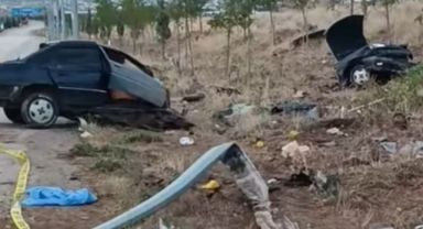 Kayseri'de otomobil ikiye bölündü: 1 ölü 3 yaralı