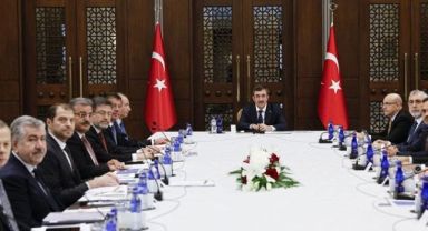 Külliye'de kritik ekonomi zirvesi! Ekonomi Koordinasyon Kurulu sonrası dikkat çeken açıklama