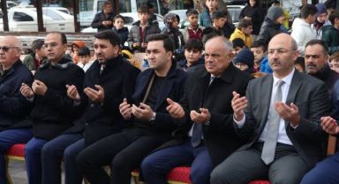 BAŞKAN ÖZTÜRK FİLİSTİN İÇİN DÜZENLENEN KERMESE DESTEK VERDİ