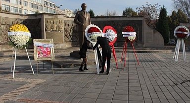 Diş hekimleri işsiz beklerken vatandaş dişsiz beklemeye devam ediyor