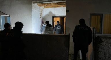 Kayseri'de eve ateş açtı, husumetlisinin annesini yaraladı