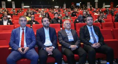 BAŞKAN BÜYÜKKILIÇ, KAYMEK’İN 3'ÜNCÜ KİTAP OKUMA YARIŞMASI ÖDÜL TÖRENİ’NE KATILDI