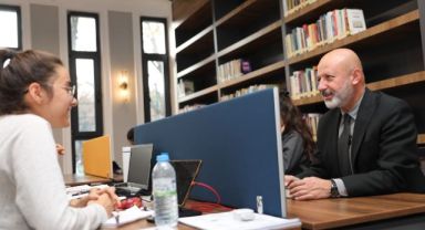 GENÇLERDEN BAŞKAN ÇOLAKBAYRAKDAR’A HİZMET TEŞEKKÜRÜ