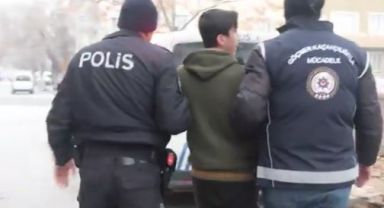 Kayseri'de düzensiz göç uygulaması: 24 yabancı uyruklu şahsa işlem yapıldı