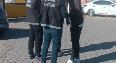 Kayseri'de Narkotik ekipleri denetimlerini sürdürüyor