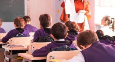 MEB onayladı lise ve ortaokullara yeni ders geliyor! Müfredata girdi