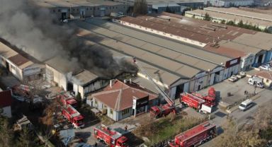 Mobilya fabrikasında büyük yangın