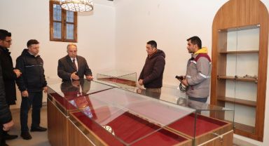 TALAST’A “ÇANAKKALE’DEN CUMHURİYET’E 100. YIL SERGİSİ”