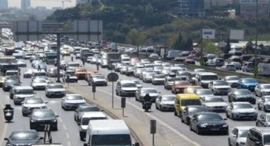 Zorunlu trafik sigortasına bir zam daha! Resmi Gazete'de yayımlandı