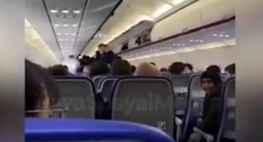 İstanbul'da uçağı beğenmeyen yolculardan ilginç talep