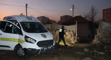 Kayseri'de bıçağın üzerine düşen kadın ağır yaralandı