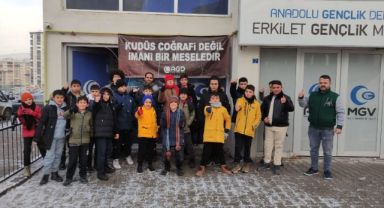 ÖĞRETMENLER VE ÖĞRENCİLER KIŞ ETKİNLİKLERİNDE BULUŞTU