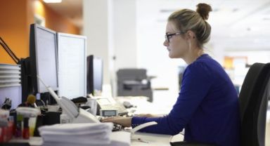 Çalışma saatleri kısalınca maaşlar da düşecek mi? Haftada 4 gün modeli masada