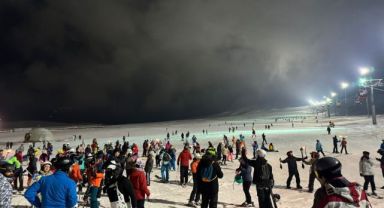 Erciyes'e hafta sonunda ziyaretçi akını: 127 bin kişi ziyaret etti