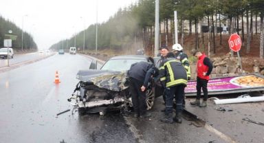 Kazada yaralanan kadın hayatını kaybetti