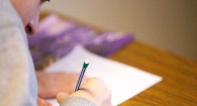 Milli Eğitim Bakanlığı duyurdu! Ortaokul ve liselerde ikinci dönem yapılacak