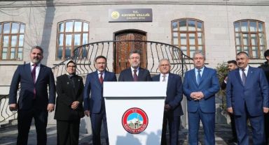 Tarım ve Orman Bakanı Sayın İbrahim Yumaklı Vali Çiçek’i Ziyaret Etti