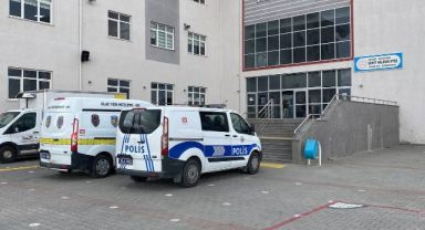 Tartıştığı öğretmeni okulda tabancayla yaraladı