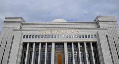 Yargıtay, photoshopla eski raporunu değiştirerek işe gitmeyen kişiye verilen cezayı onadı