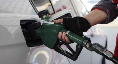 Akaryakıt fiyatları yeniden değişiyor! Motorine zam geliyor