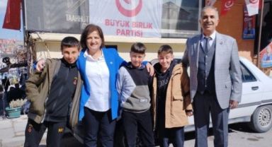 Ancak bir kadın eliyle çözüme kavuşur!