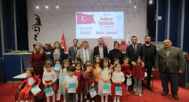 ''Büyüksehir'in İstiklal Marşı okuma yarışması ödül töreni gerçekleştirildi''