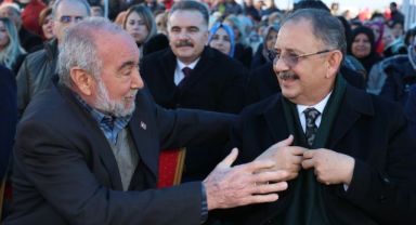 ÇEVRE, ŞEHİRCİLİK VE İKLİM DEĞİŞİKLİĞİ BAKANI MEHMET ÖZHASEKİ, BALIKESİR’DE EDREMİT-ÜLKÜ YOLU AÇILIŞINDA KONUŞTU: