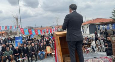 İYİ PARTİLİ SEDAT KILINIÇ: Melikgazide'ki yoksulları görmezden gelemezsiniz