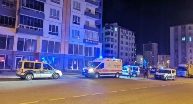 Kayseri'de 9'uncu kattan düşen genç hayatını kaybetti