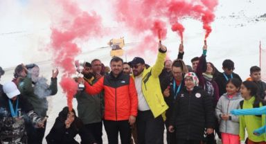 Snowboard Türkiye Şampiyonu Kayseri oldu