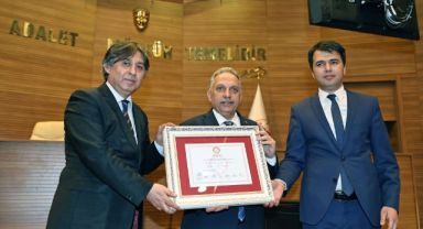 BAŞKAN YALÇIN Mazbatasını aldı