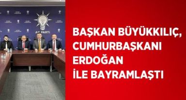 Büyükkılıç, AK Parti Kayseri İl Başkanlığı’nda gerçekleşen video konferans bağlantısıyla Cumhurbaşkanı Recep Tayyip Erdoğan ile bayramlaştı.