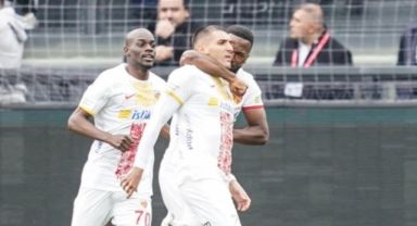 Çok Şükür - Kayserispor'dan Hayati 3 Puan !