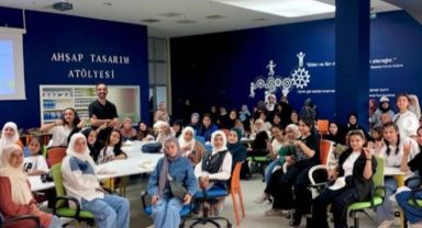 Kayseri bilim merkezin'den kız çocukları gününe özel söyleyişi