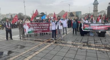 Kayserili sağlık çalışanları 'Sessiz Yürüyüş' gerçekleştirdi