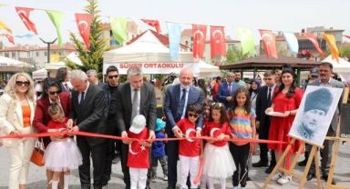Kocasinan'da 3 gün sürecek olan ‘Çocuk Şenliği’ başladı.