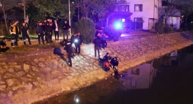 Sakarya’da derede erkek cesedi bulundu