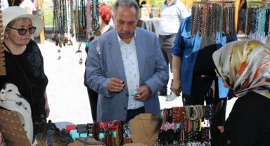 Talasta bu pazar maharetli eller günü